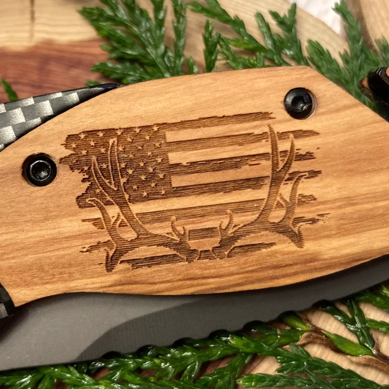 Flag & Antlers Knife