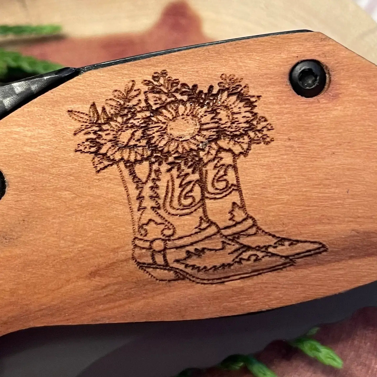 Boots & Flowers Knife