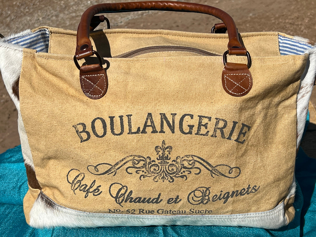 Boulangerie Tote Bag with Cowhide Trim
